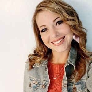 Meet your Posher, Joanna